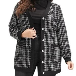 Bloomchic Plus Size Contrast Trim Pocket Button Up Plaid Tweed Coat